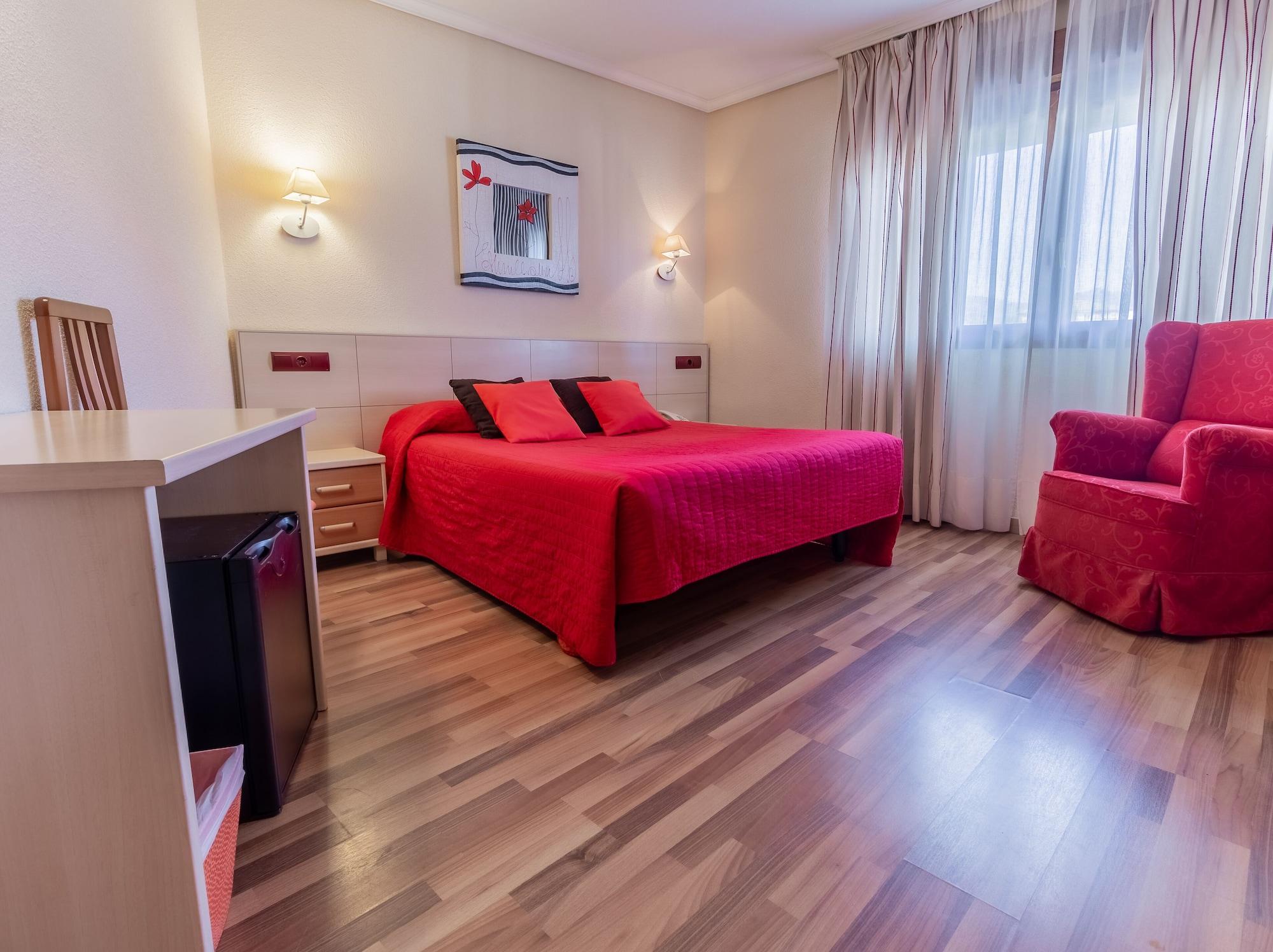 Hostal Rural El Cano By Vivere Stays Alpedrete Ngoại thất bức ảnh